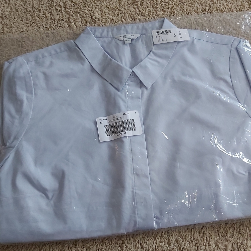 👔NEW R ESSENTIAL DRESS SHIRT( ladies?)👔/B2A